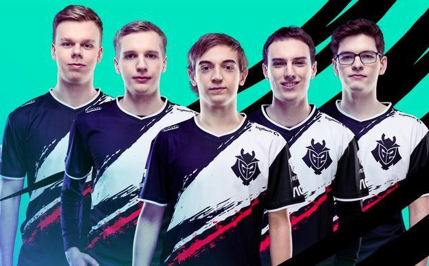 手正通过每 手正通过每