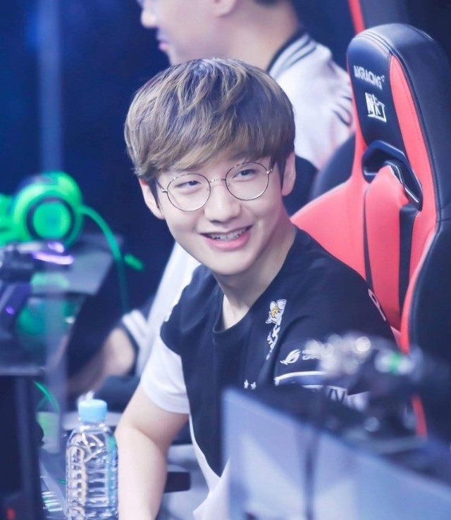 对他薪水的 对他薪水的