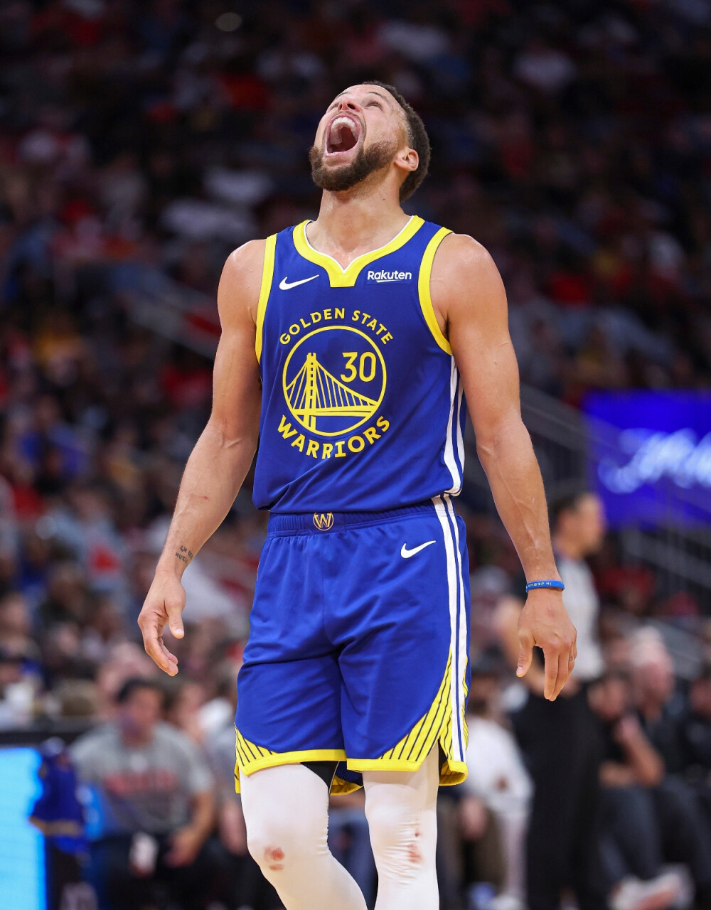 再次吸引了 再次吸引了