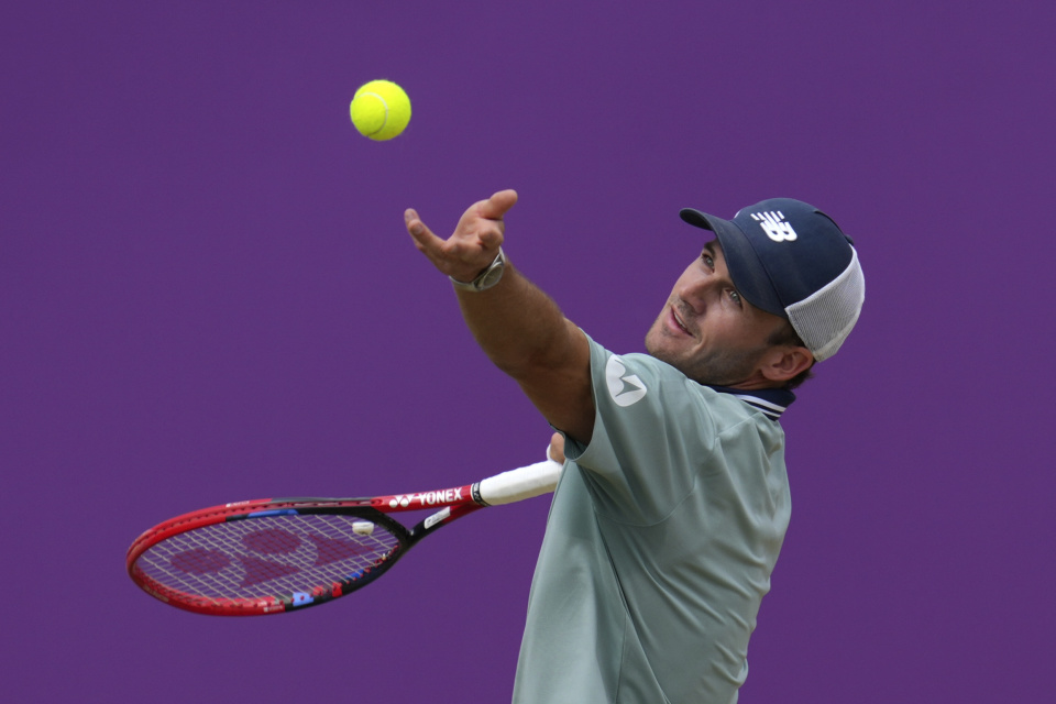 却遭布伦特 却遭布伦特