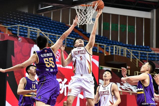 足球巨星C 足球巨星C