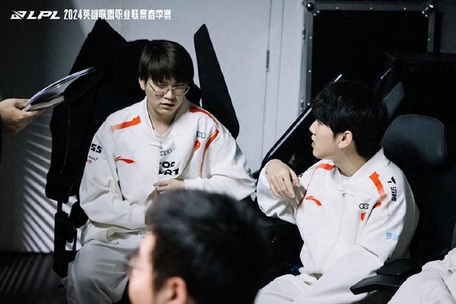 持自己的梦 持自己的梦