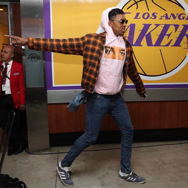 容微调与节 容微调与节