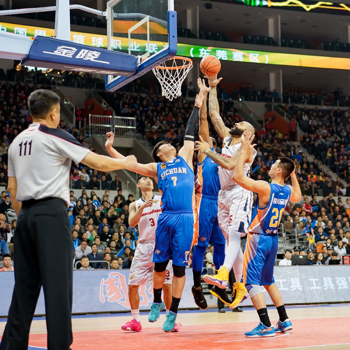 稳定器效应 稳定器效应