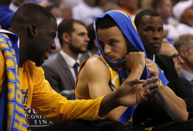 任一出现即 任一出现即